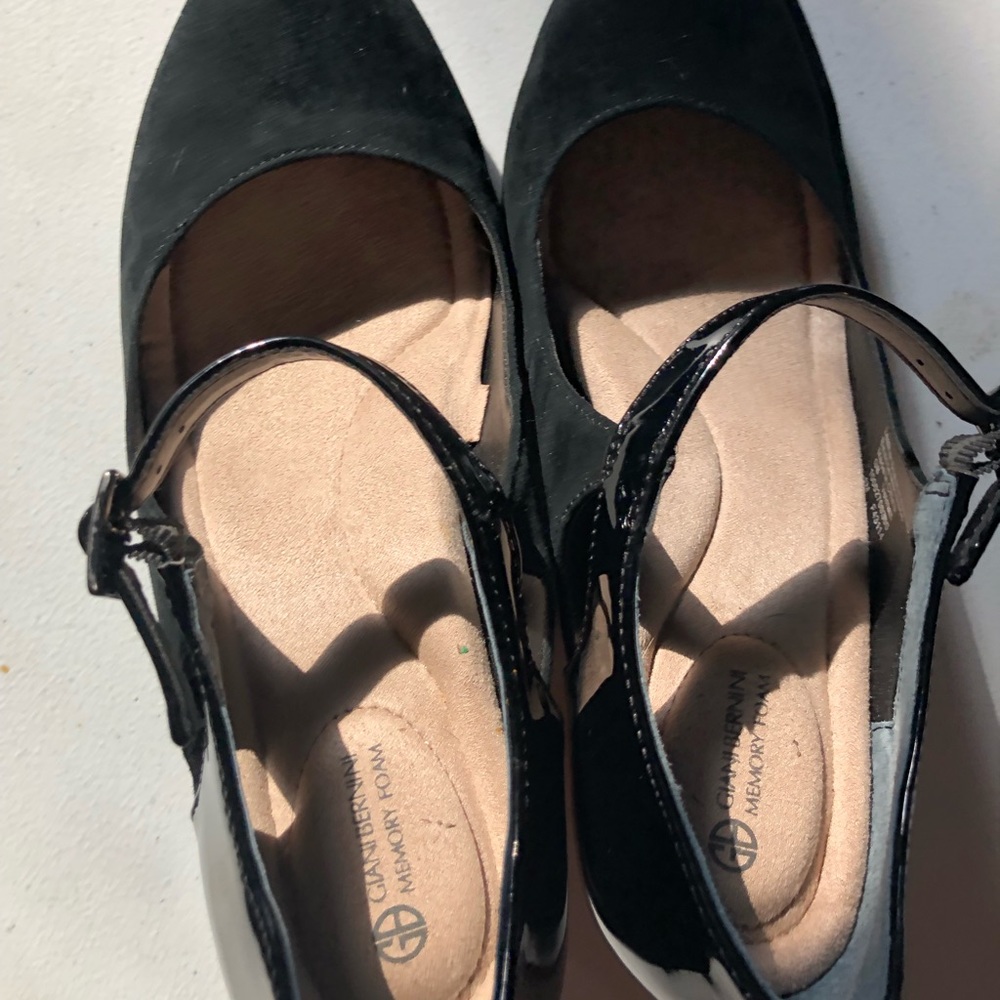Gently loved Ciani Bernini heels size 8 - Picture 6 of 10